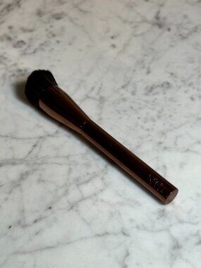 NARS Limited Edition Face Brush (similar to #17 Cream Cheek Brush)